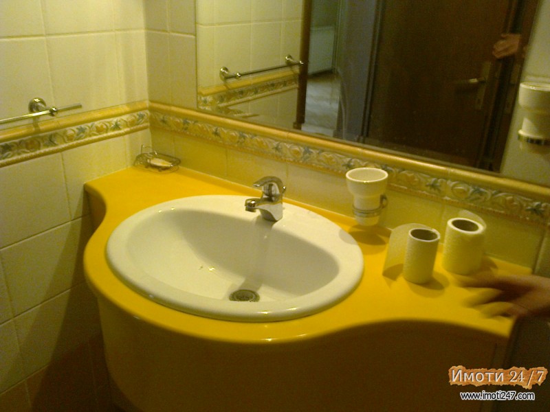 PRODAVAM PREKRASEN STAN CRNICE