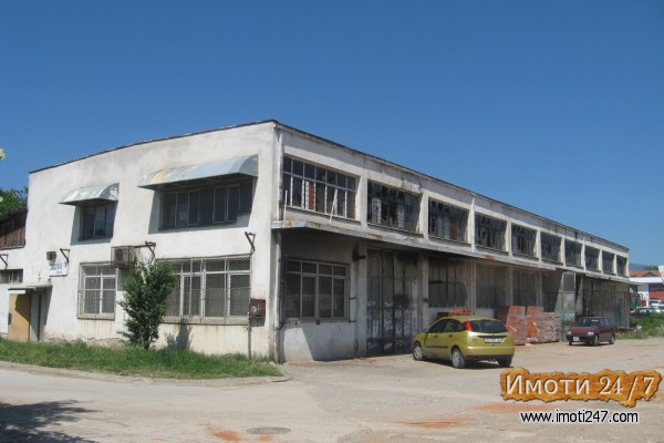 se izdava prodava pogon za sekakva namena od 600m2 i visina od 8m