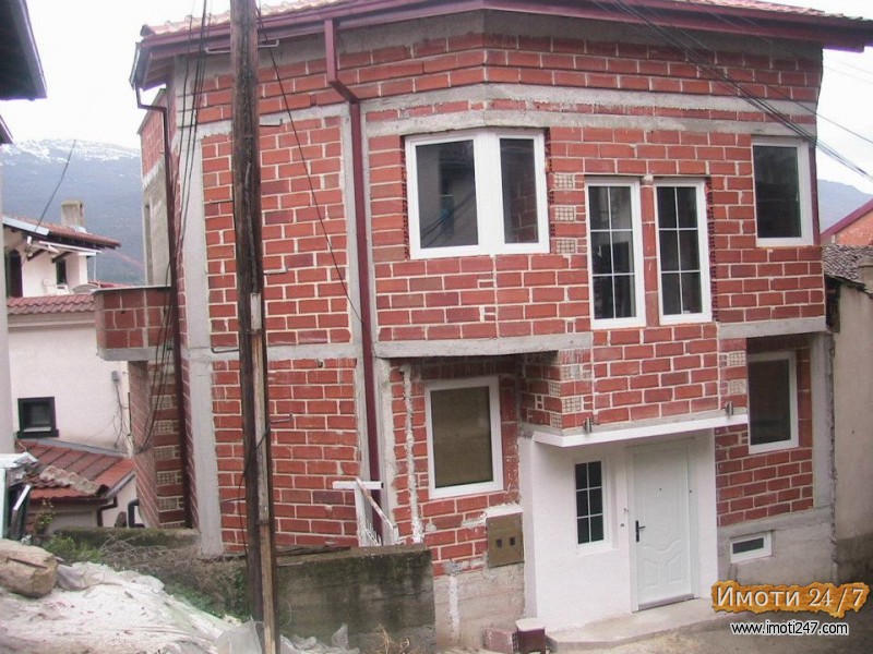 Gradba 2010 Prekrasen pogled na celiot Grad i Ezeroto strog centar carsija