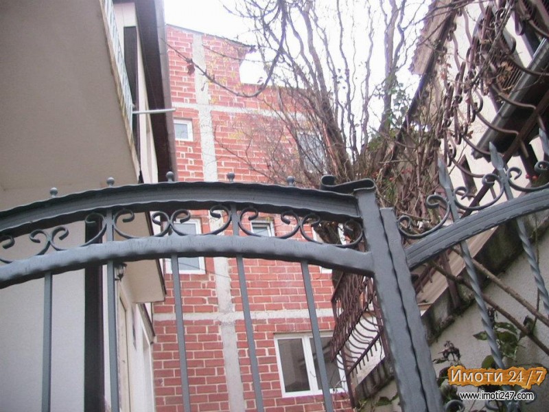 Gradba 2010 Prekrasen pogled na celiot Grad i Ezeroto strog centar carsija