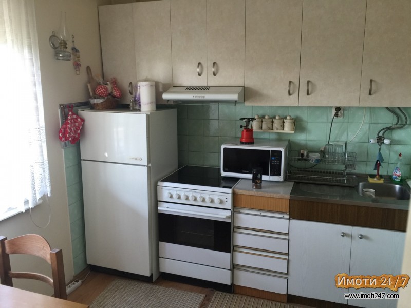 Се продава стан - населба Топаснко поле 95 m2 