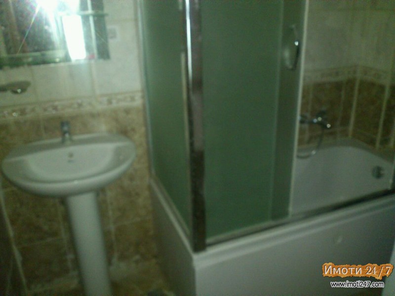 Itno prodavam trosoben stan