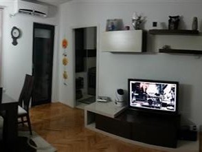 СЕ ПРОДАВА ДВОСОБЕН СТАН ВО ЃПЕТРОВ - 50М2