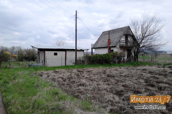 kuka vila vikendica kompletno namestena vo petrovec