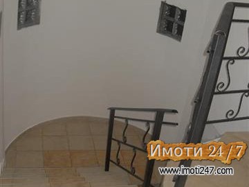 Semejna kukja vo naselba Drachevo 