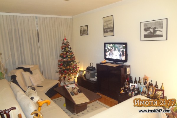 Se prodava stan vo Karpos 3 so odlicna lokacija