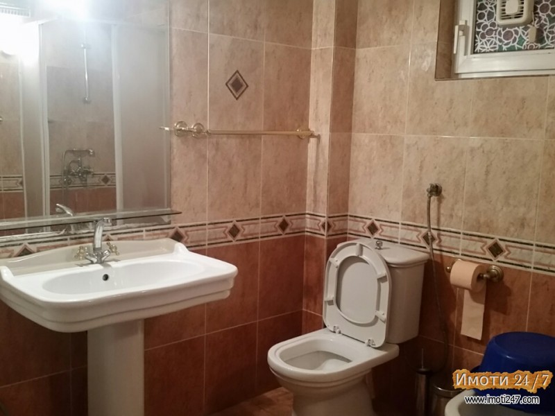 Se izdava sprat od kuka 100m2 vo Kozle