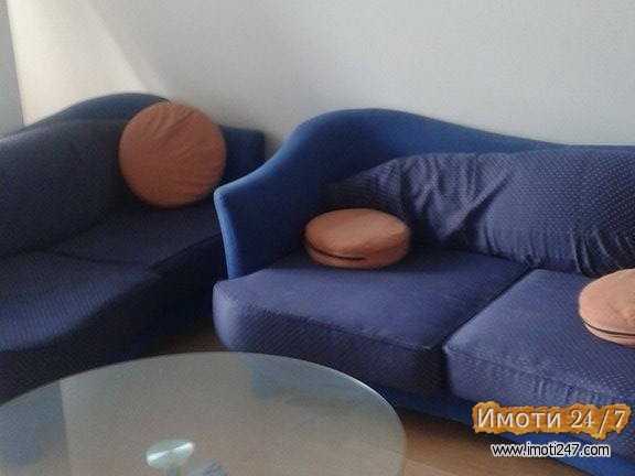 PRODAVAM STAN VO CRNICE 120 M2 +podrum 8 m  110 000 evra crnice skopje