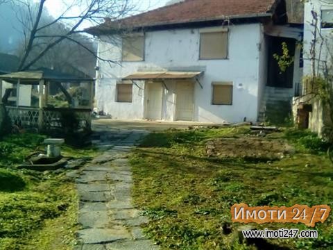 KUKA SO VKUPNA POVRSINA OD 755M2