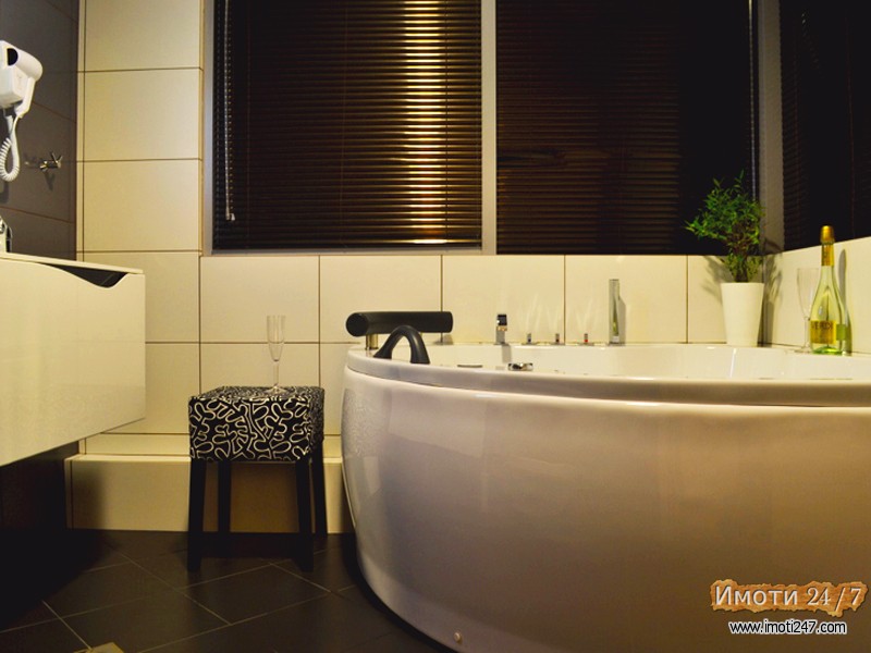 SE PRODAVA MODEREN BUTIK HOTEL