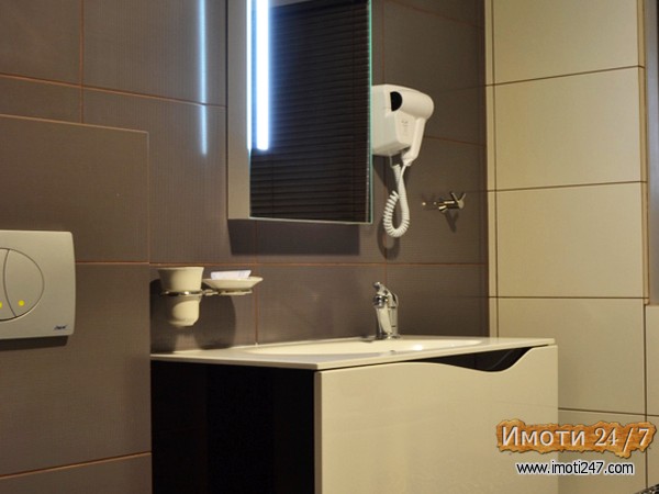 SE PRODAVA MODEREN BUTIK HOTEL