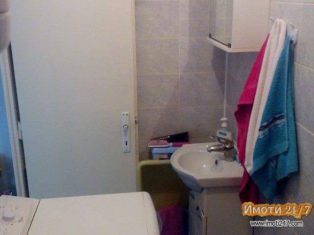 SE PRODAVA STAN VO NASCENTO