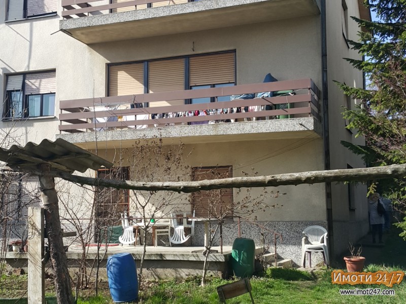 Kukja od 291m2 vo Crnice
