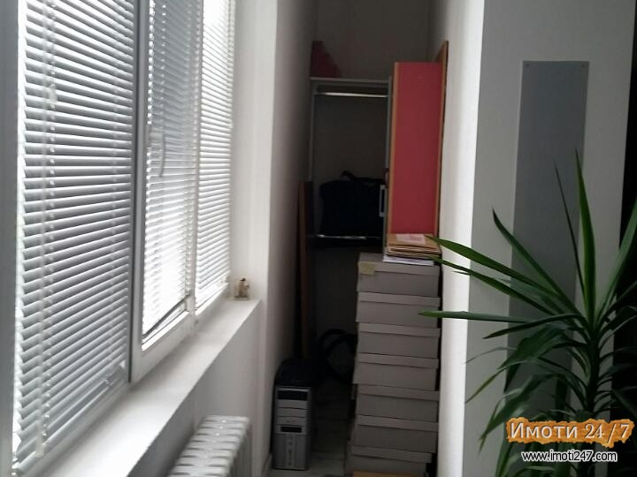 Stan za delovna namena ili ziveenje