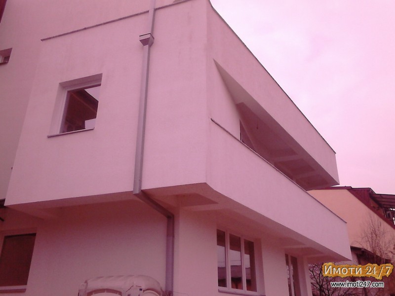 Prodavam nov nevselen trosoben stan 57 m2