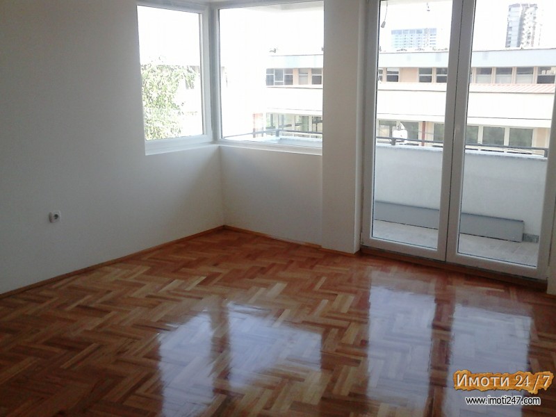 Prodavam nov nevselen trosoben stan 57 m2
