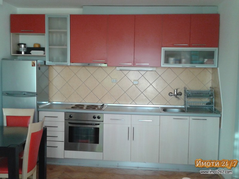 Продавам стан во насКВода