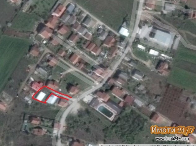 Plac i karabina vo Pintija Idealni za proektot Kupi kuka za mladi
