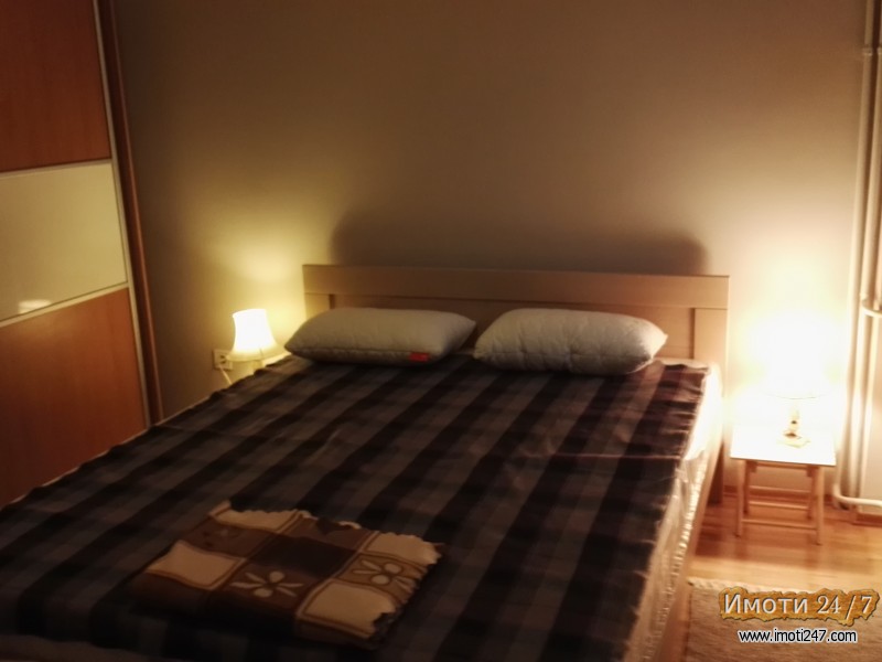 SE IZDAVA LUKSUZEN STAN VO CENTAR