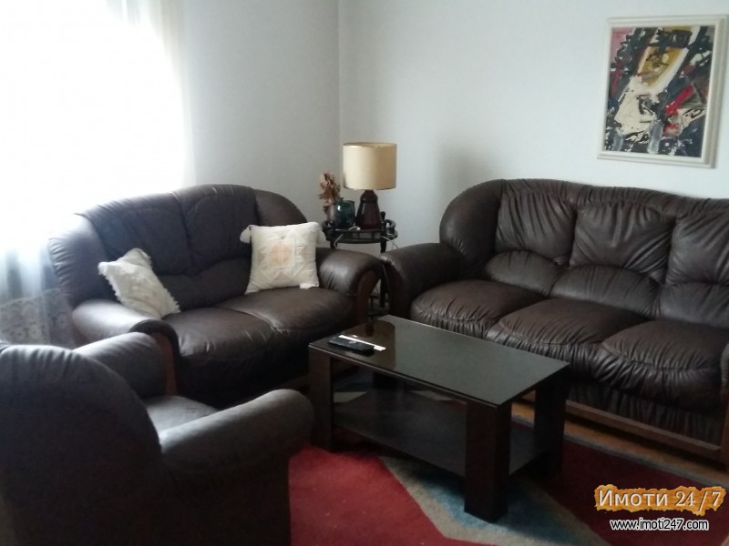 SE PRODAVA STAN VO NOVO LISICE 65M2