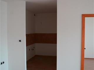 se izdava stan pozadi univerzalna