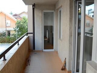 se prodava stan vo kisela voda