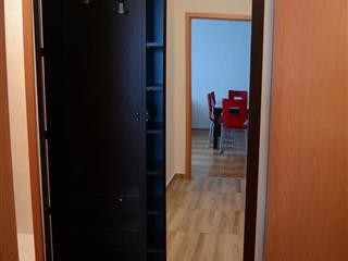 se prodava stan vo kisela voda