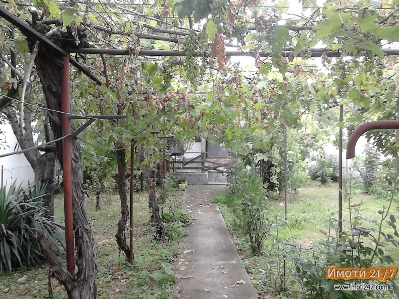 kuka so plac 540 m2 vo skopje atraktivna lokacija hitnoooooo