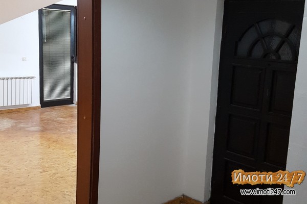 Издавам стан 120m2