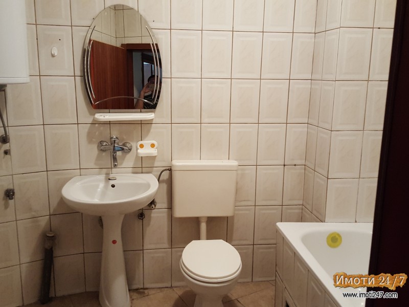 Издавам стан 120m2