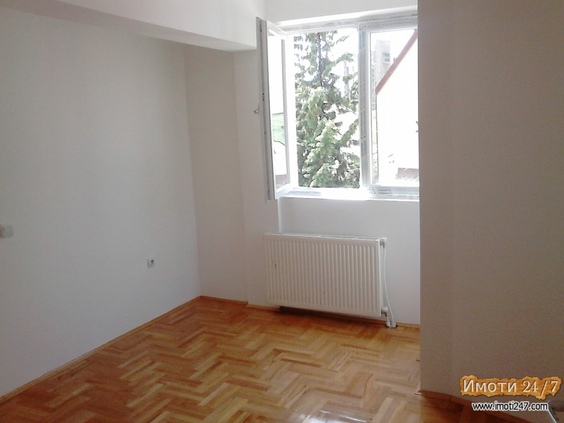 Prodavam nov trosoben stan 56m2 vo Taftalidze1