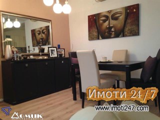 DOMIK IZDAVA NOV  STAN VO CENTAR KAJ SOBOREN HRAM