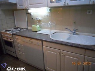 DOMIK IZDAVA 2 SOBEN NAMESTEN STAN VO KAPISTEC