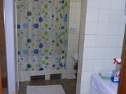 DOMIK IZDAVA 2 SOBEN NAMESTEN STAN VO KAPISTEC