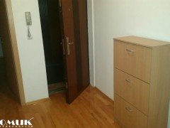 DOMIK IZDAVA DELOVEN VO CENTAR KAJ MR JACK
