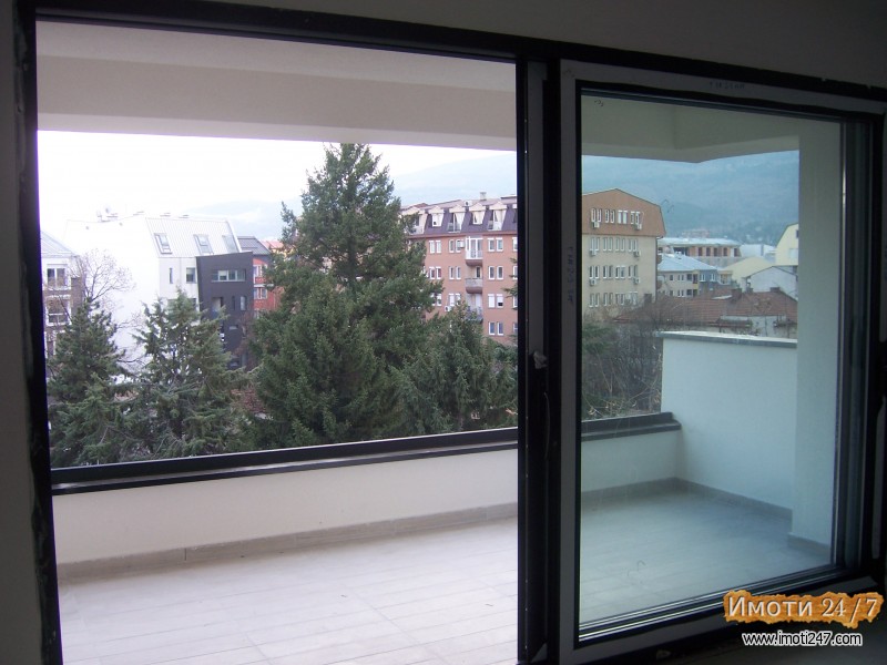 СЕ ПРОДАВА ЕКСКЛУЗИВЕН СТАН СПРОТИ ЗООЛОШКА ГРАДИНА