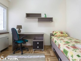 DOMIK IZDAVA 3 SOBEN NAMESTEN STAN NA VODNO