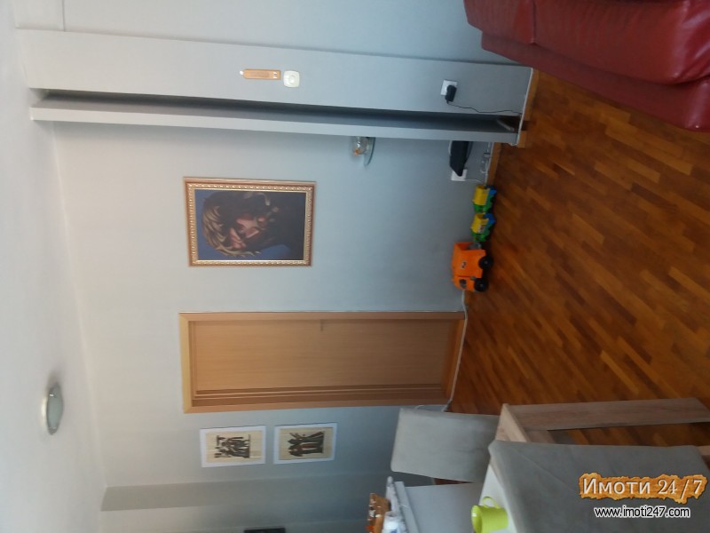 Продавам стан во Центар-Буњаковец