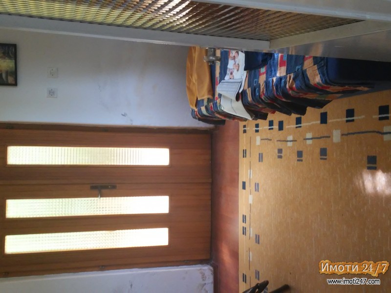 Продавам кука во Катланово воздучна идила