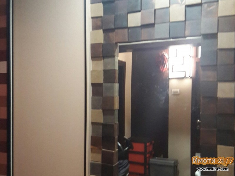 Реновиран стан на приземје во Новоселски пат