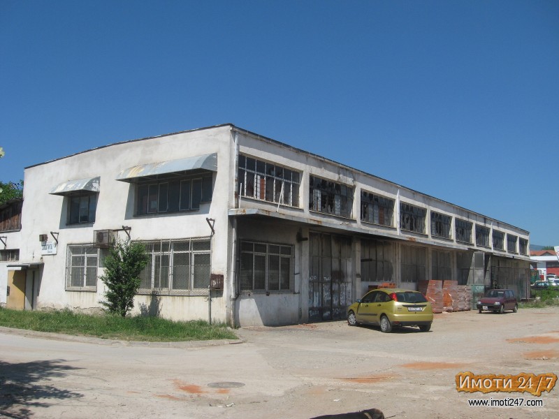 Се продава-издава производен погон за секаква намена