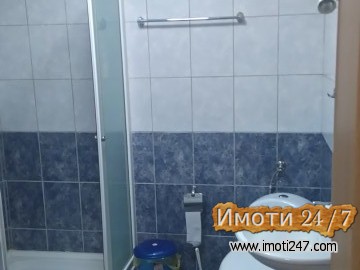 Prodavam plac 433 m2 so 2 Apartmani 100 metra od Ohridsko Ezero   OHRID