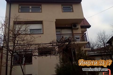 Куќа со три стана во Бутел 2 Butel 2