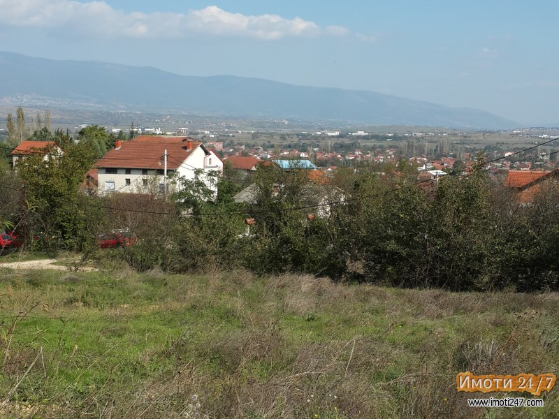 Плац во Волково