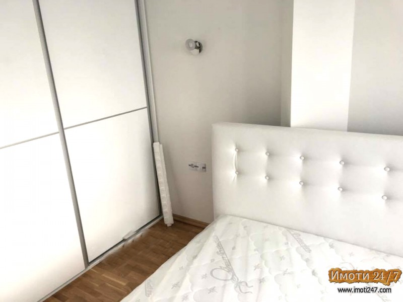 IZDAVAM LUKSUZEN NEVSELEN STAN KAJ KATOLICKA