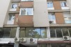 Се издава трособен стан во Центар