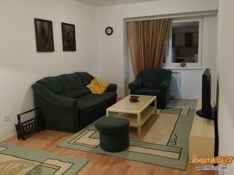 Izdavam stan vo aerodom ELENA LUKA HOME