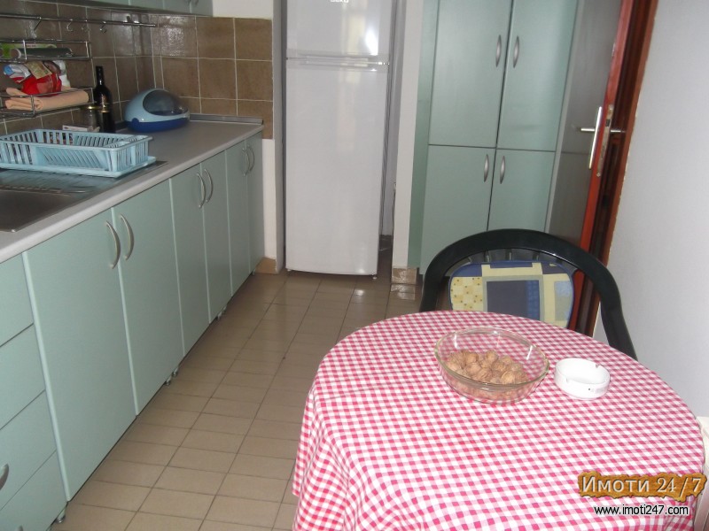 Продавам 3 собен стан во Аеродром