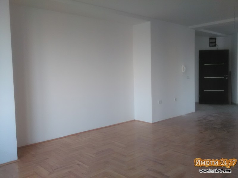 STAN NOV 3 SOBEN 84m2 K VODA- SHAMPIONCE TOP CENA