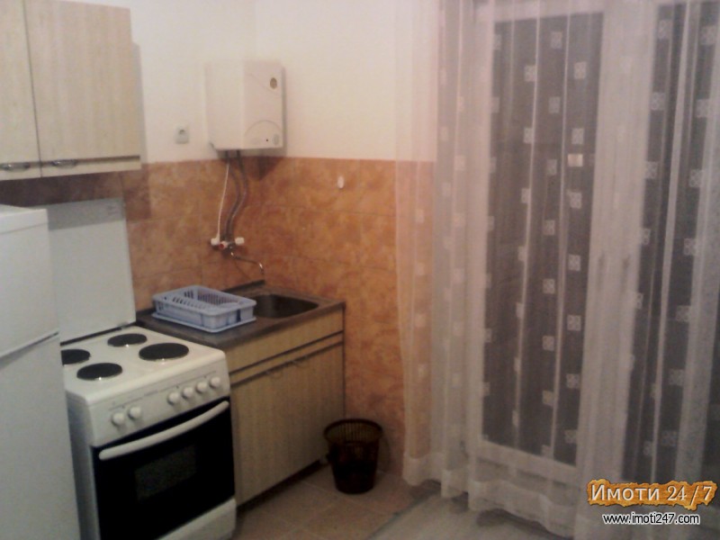 Издавам стан во Дебар Мало